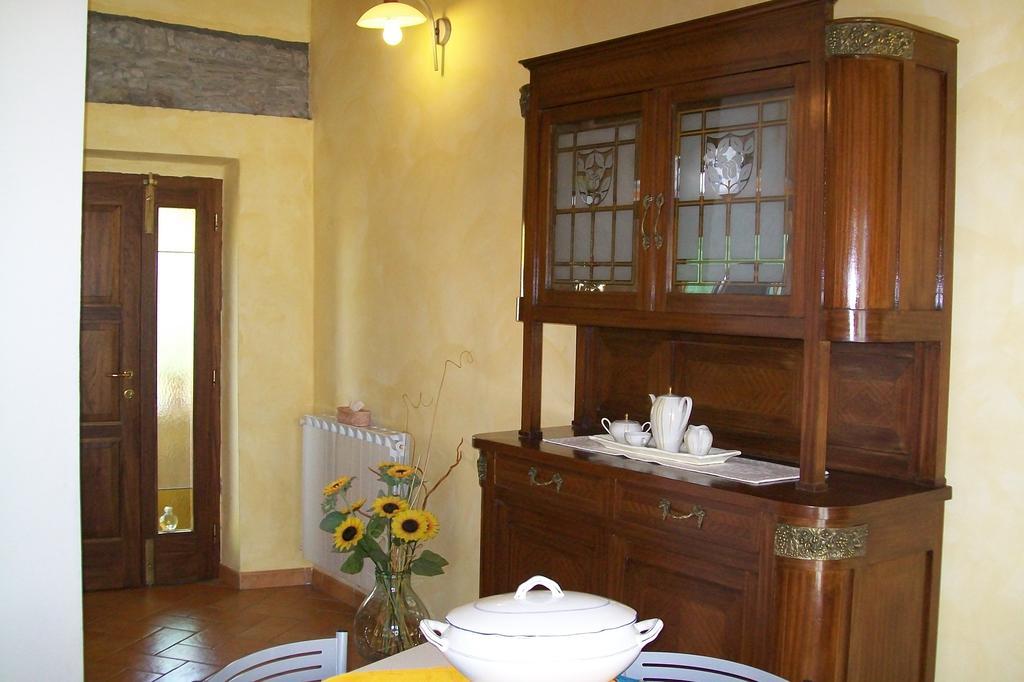 شقة La Casa Del Borgo بيفيرينو الغرفة الصورة